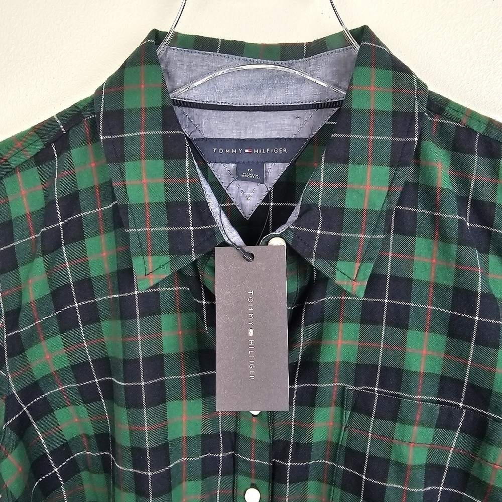 Tommy Hilfiger Plaid 1/2 Button Front Pullover Shirt NWT - Picture 4 of 10